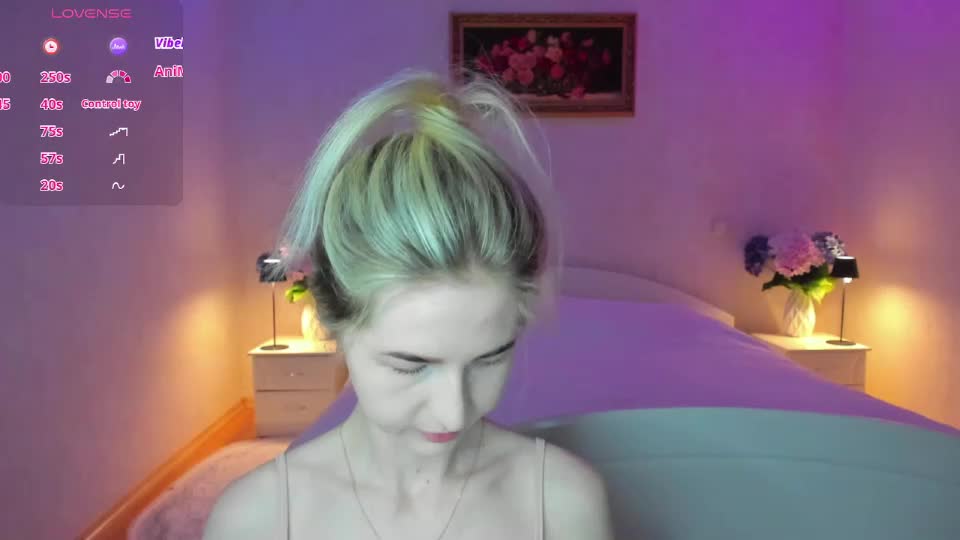 julieblazex Webcam Chat July 15, 2026