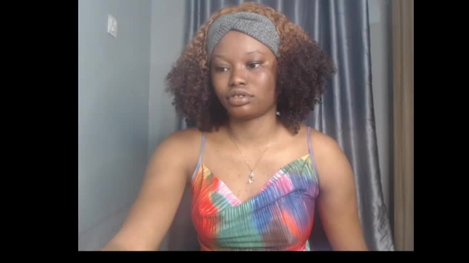 honey_juicydoll Webcam Chat July 15, 2026
