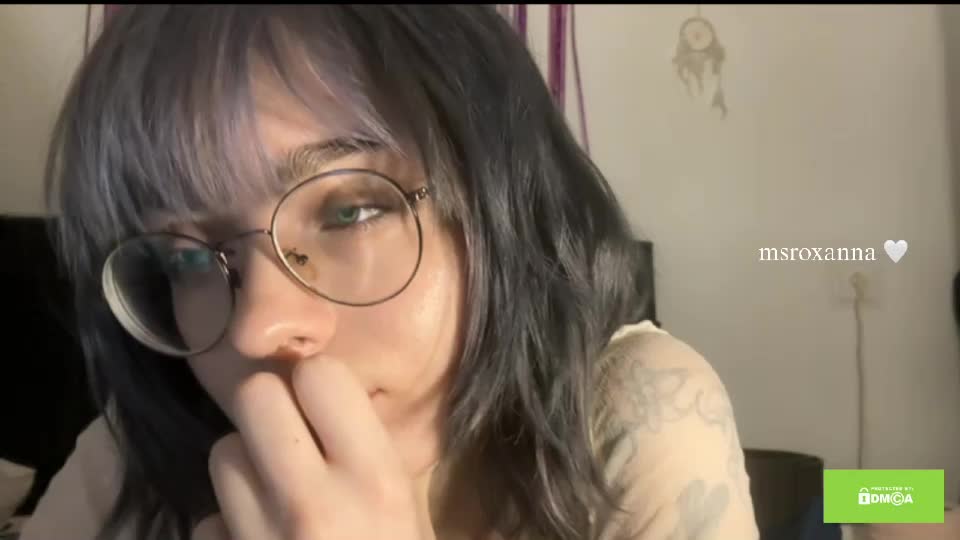 msroxanna Webcam Chat July 15, 2026