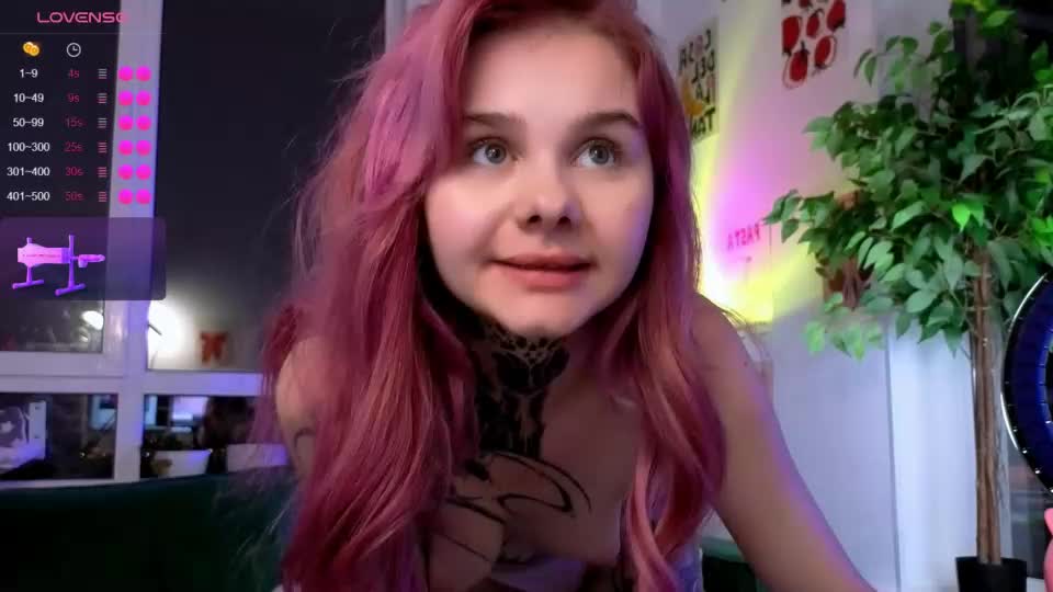 britney_lynch Webcam Chat July 16, 2026
