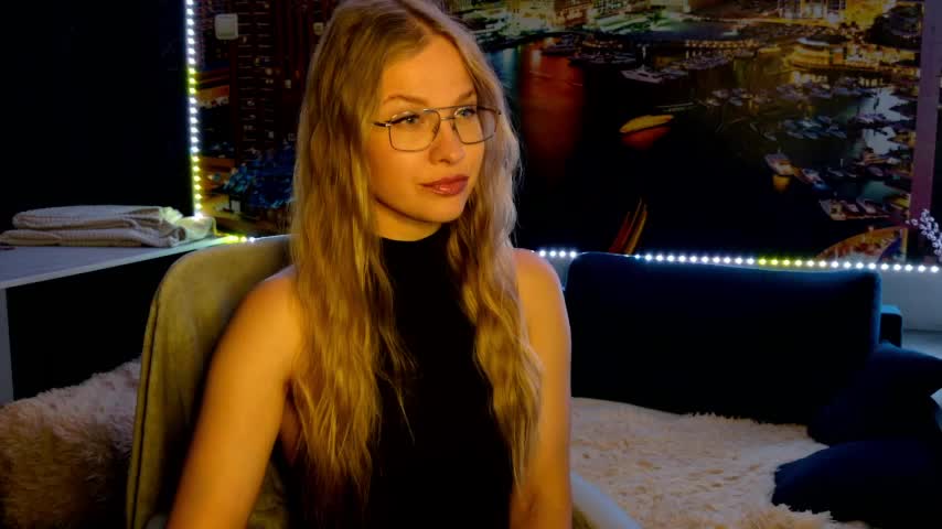 pusyavykusya Webcam Chat July 15, 2026