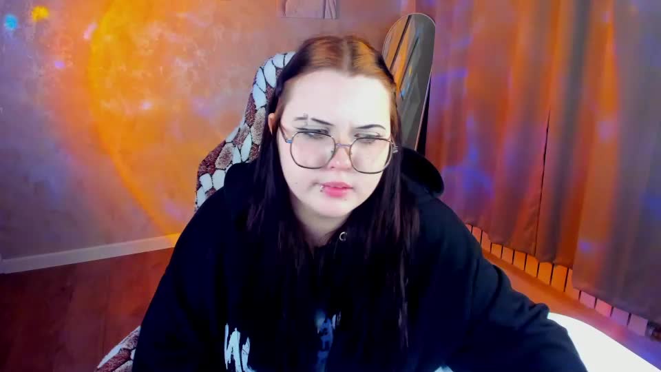 akikq_soma Webcam Chat July 15, 2026