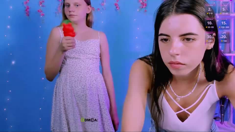 bella_sky11 Webcam Chat July 16, 2026