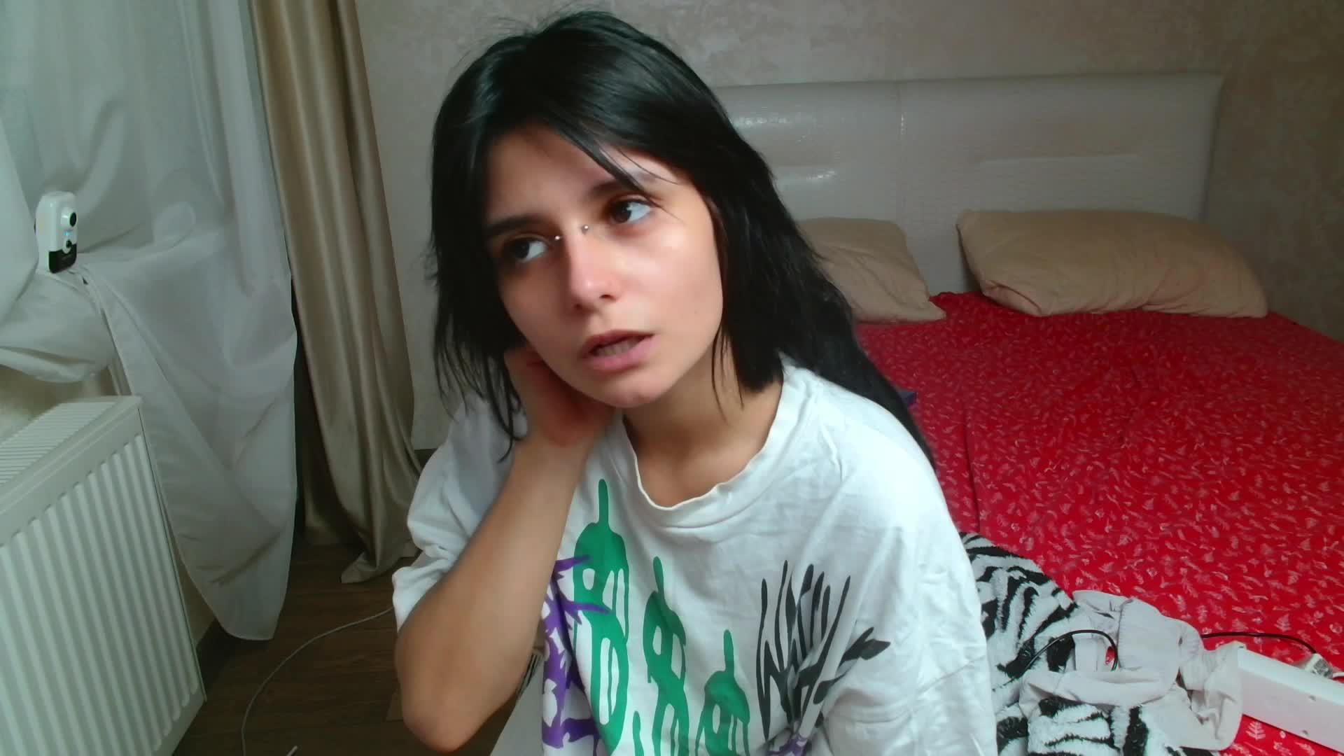 TheSluttyFox Webcam Chat July 16, 2026
