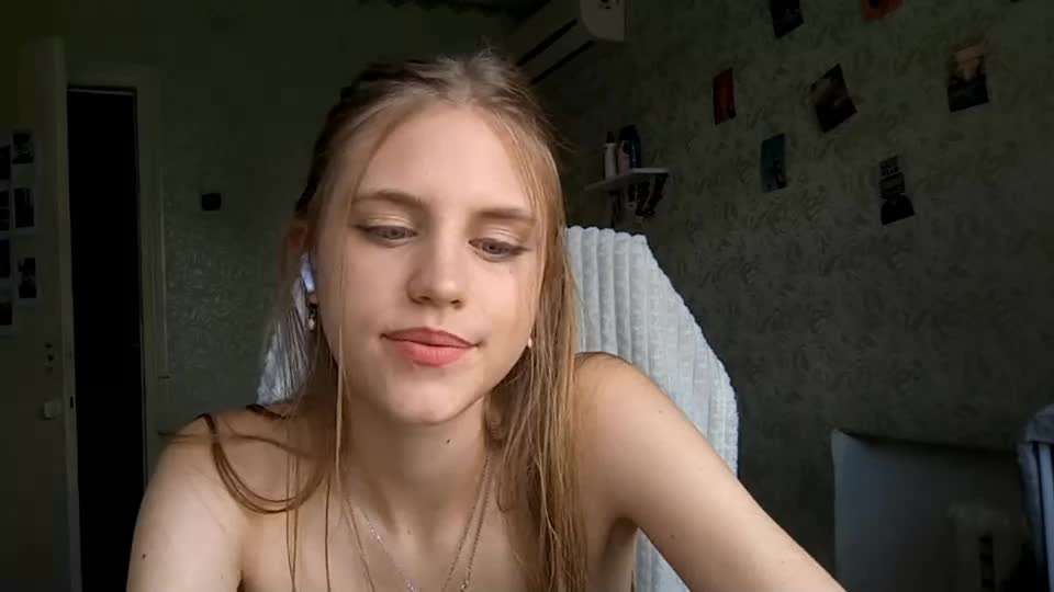 annysunshinee Webcam Chat July 16, 2026