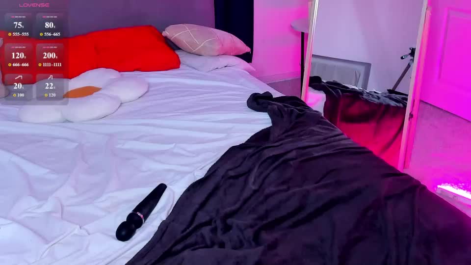 lally_blaze Webcam Chat July 16, 2026