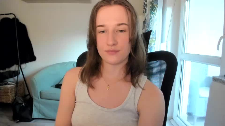 oliviaaa2003 Webcam Chat July 16, 2026