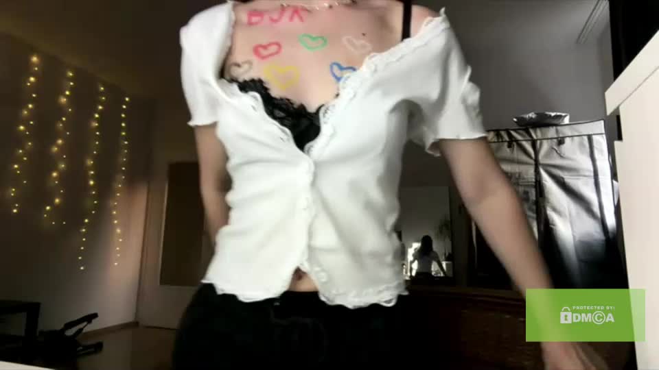 lisasmall Webcam Chat July 16, 2026