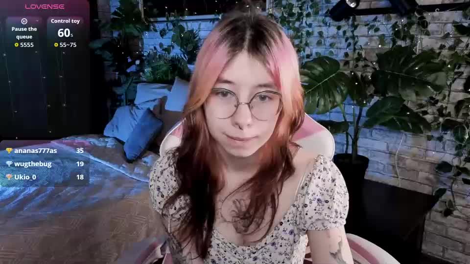 _alicenyx Webcam Chat July 16, 2026