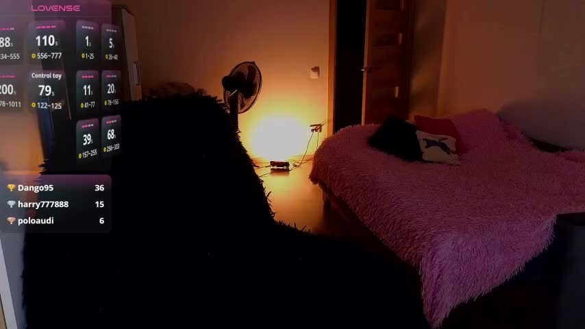 MilanaOmg Webcam Chat July 17, 2026