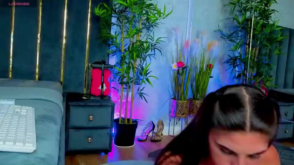 valery_evann Webcam Chat July 17, 2026