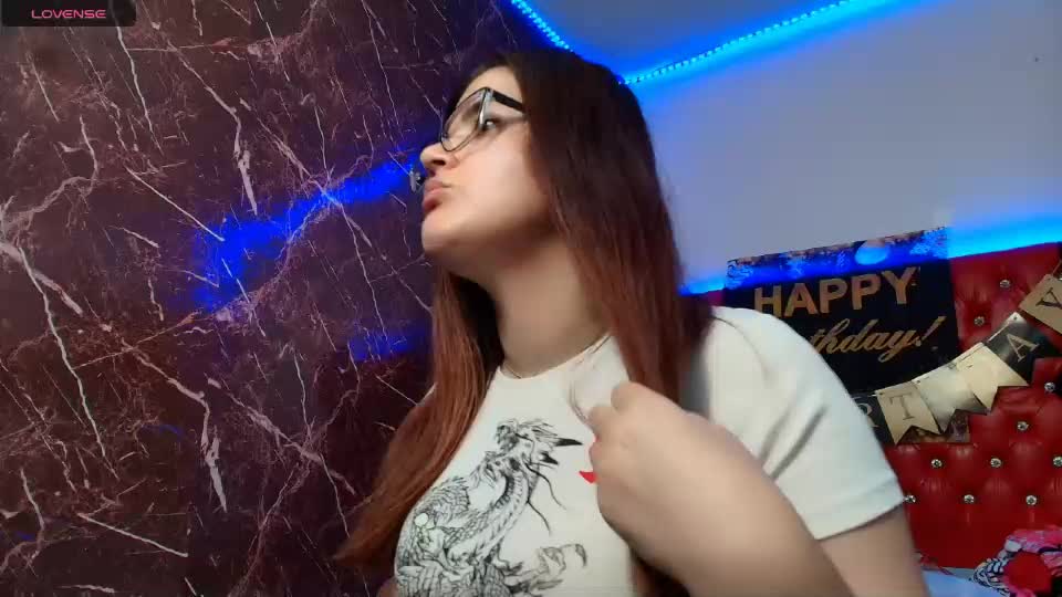 slutty_milf_bitch Webcam Chat July 17, 2026