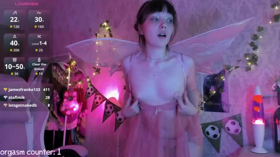rileynymph Webcam Chat July 17, 2026