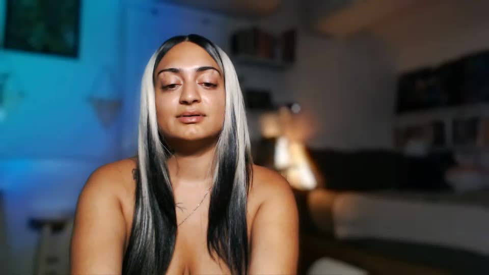 ashiika Webcam Chat July 17, 2026