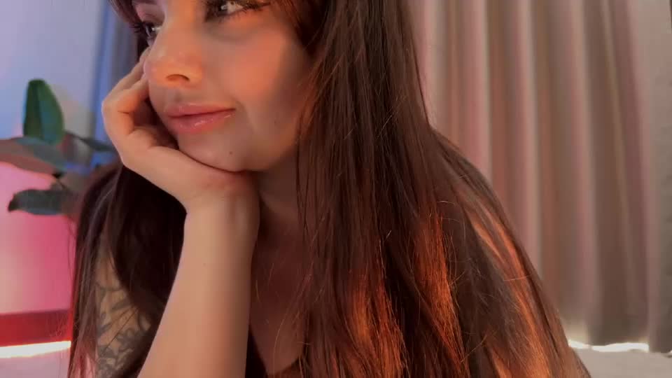 crystalnova_ Webcam Chat July 17, 2026