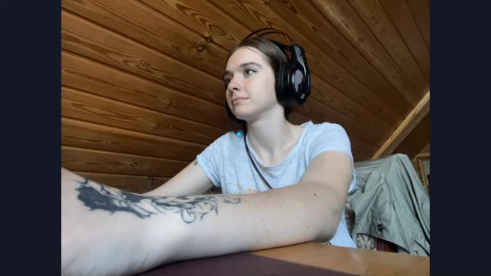 shavonflosi Webcam Chat July 17, 2026