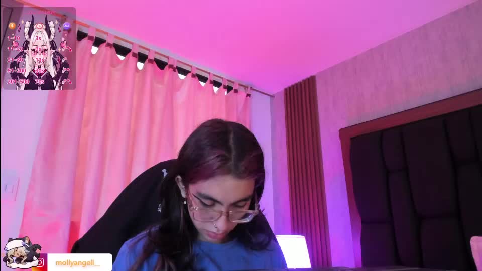 molly__a Webcam Chat July 17, 2026