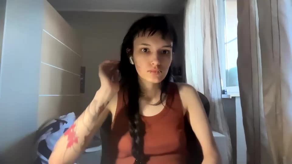 shirakranendonk Webcam Chat July 17, 2026