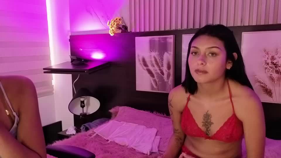 lanna_as Webcam Chat July 17, 2026