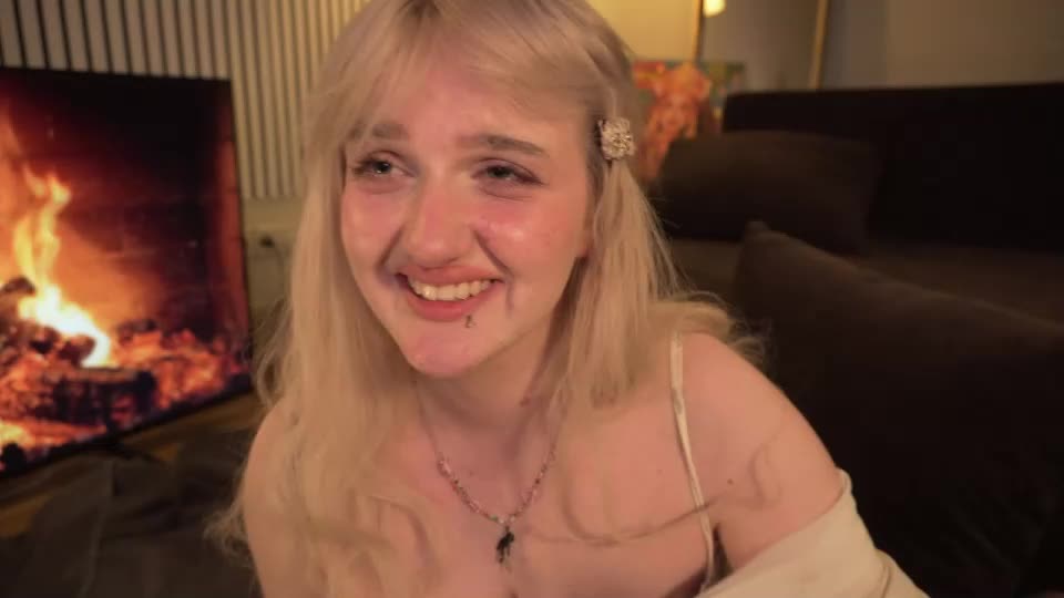 snowflakeskitty Webcam Chat July 17, 2026