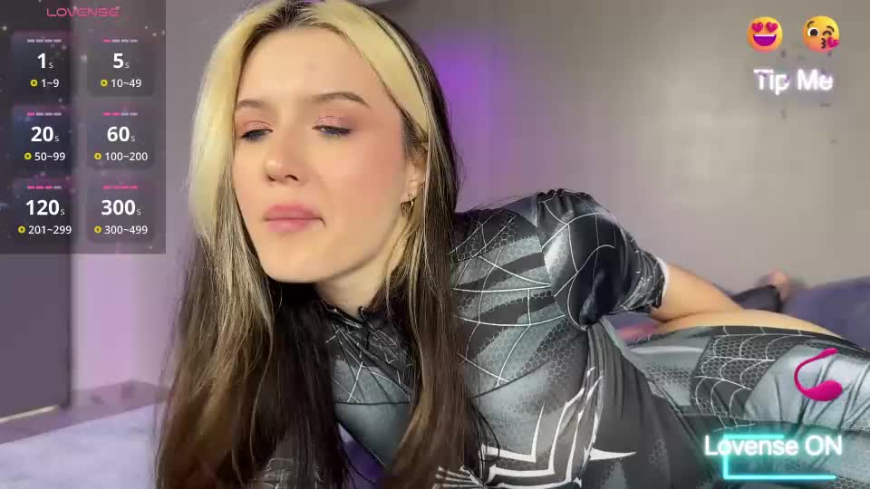 _blowjob_queen_ Webcam Chat July 17, 2026