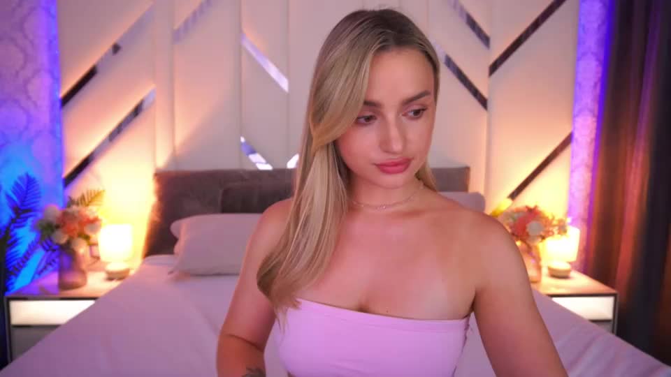 diana_nova Webcam Chat July 17, 2026