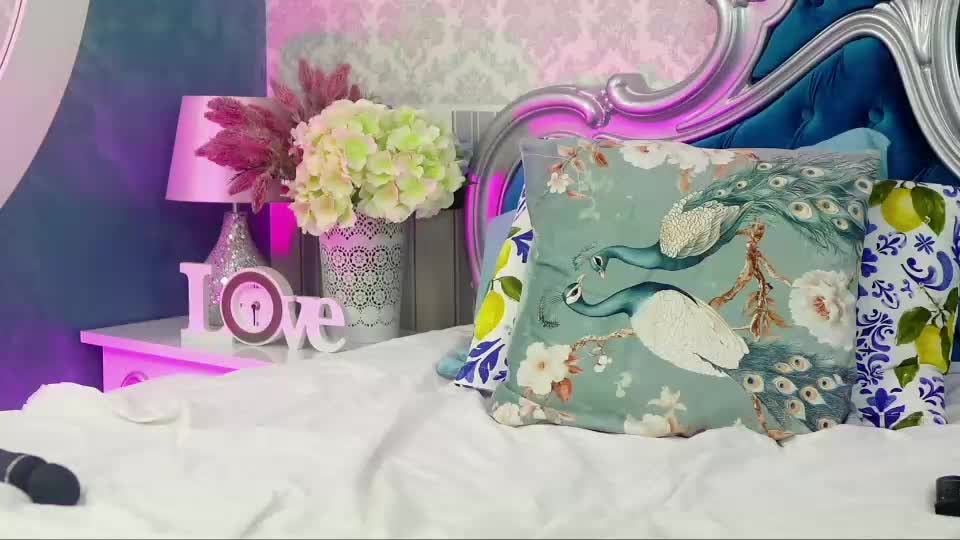 abby_moonx Webcam Chat July 17, 2026