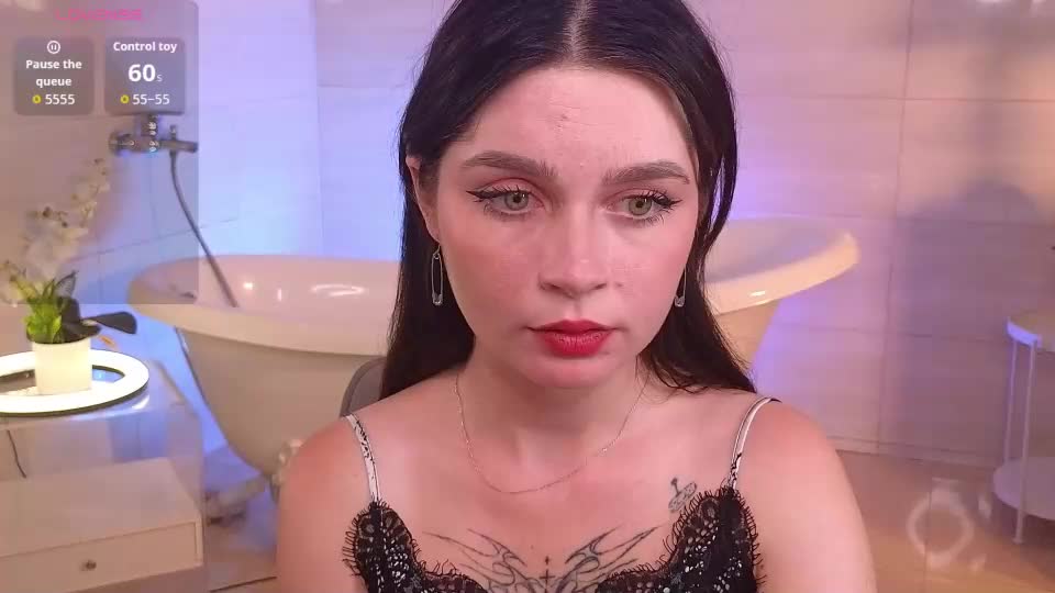 sn0wy_queen Webcam Chat July 17, 2026