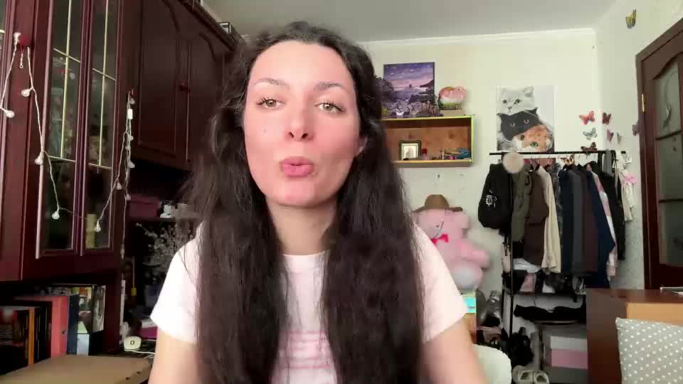 aileneobie Webcam Chat July 17, 2026