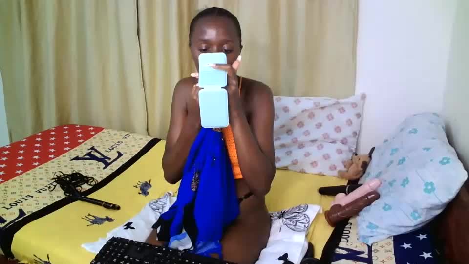 luxurydarkqueennyxa Webcam Chat July 17, 2026