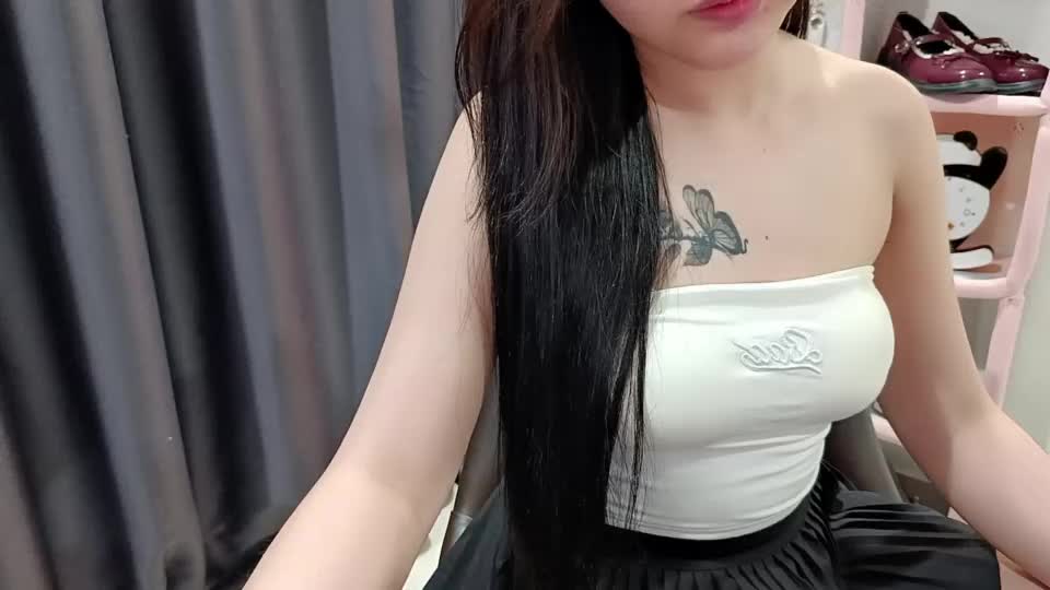 hellokitty_sexy Webcam Chat July 17, 2026