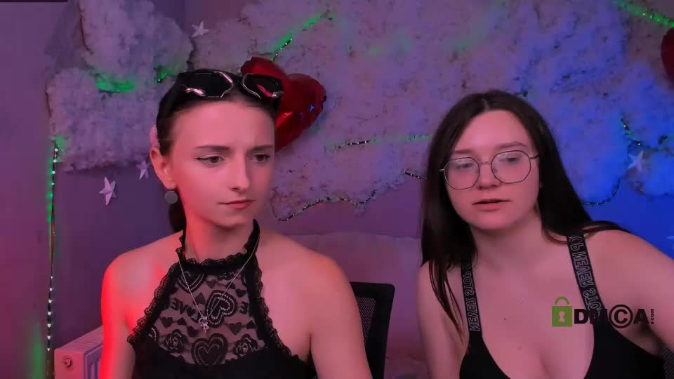 caroline_honeyy Webcam Chat July 17, 2026