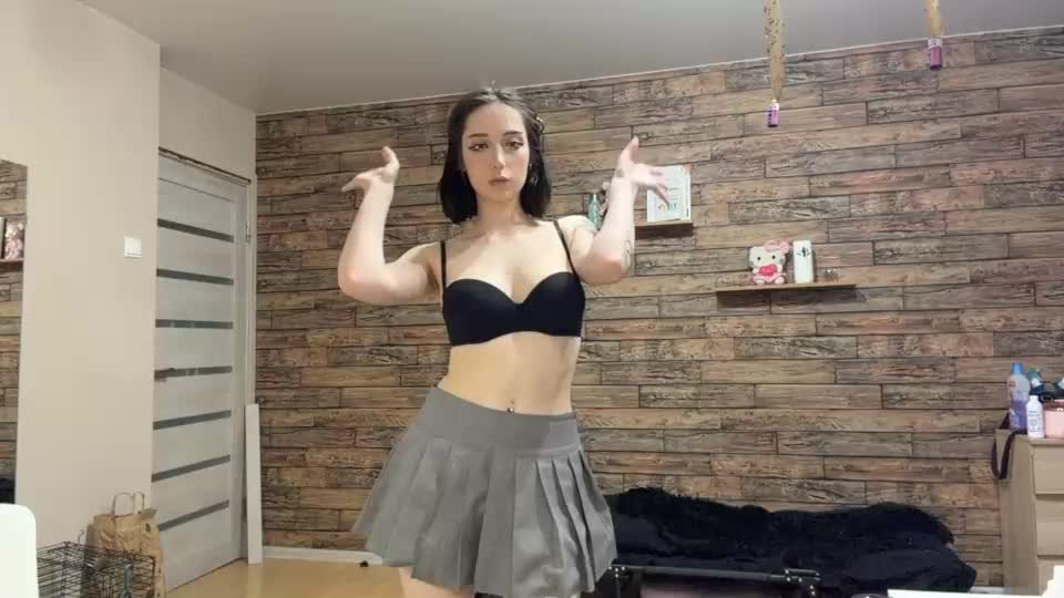 janettecrotty Webcam Chat July 17, 2026