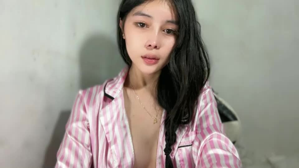jassie_baee Webcam Chat July 17, 2026