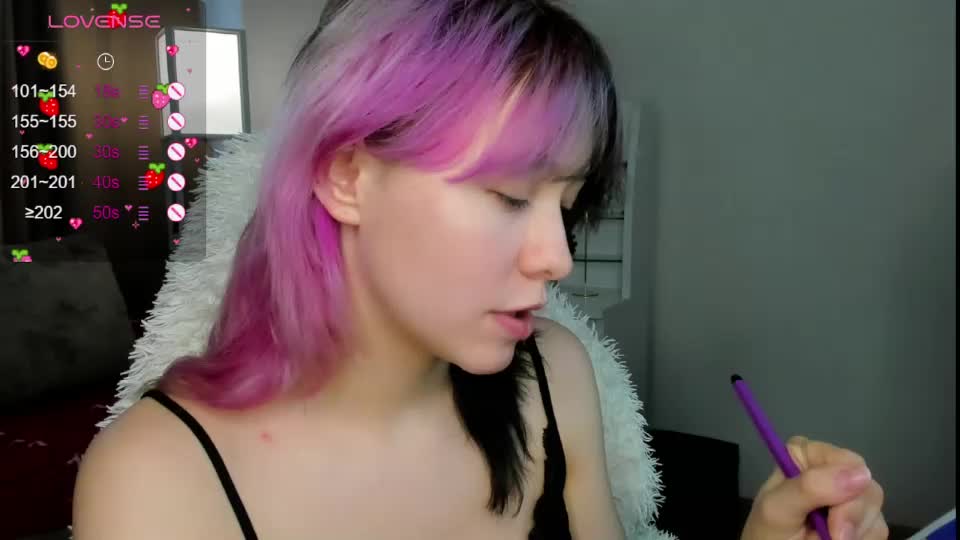 emilytrase Webcam Chat July 17, 2026
