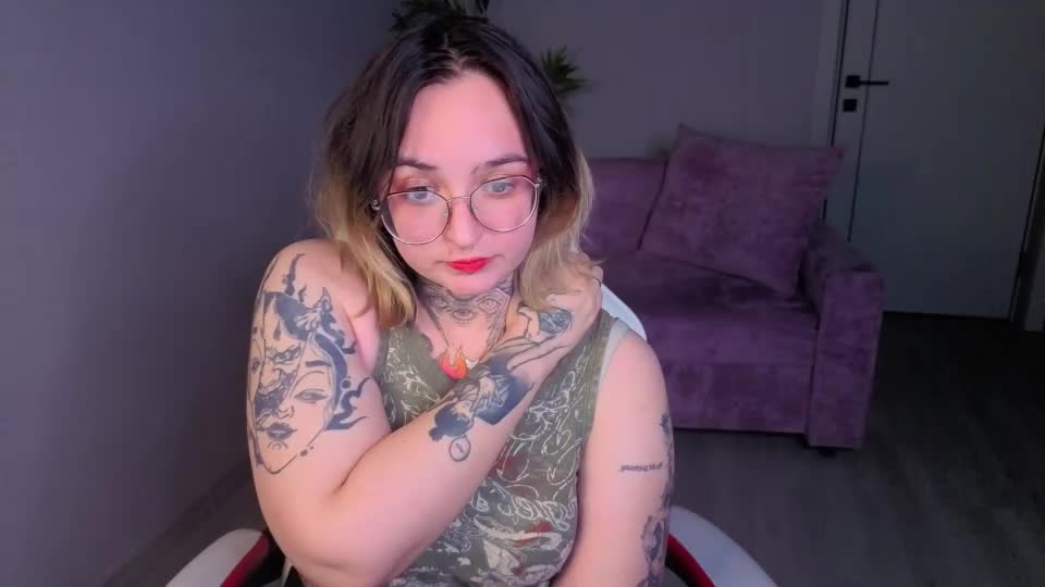 evathewitcher Webcam Chat July 17, 2026