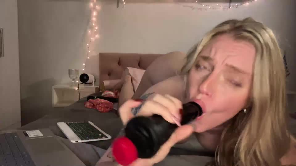 emmaonlyx1 Webcam Chat July 17, 2026