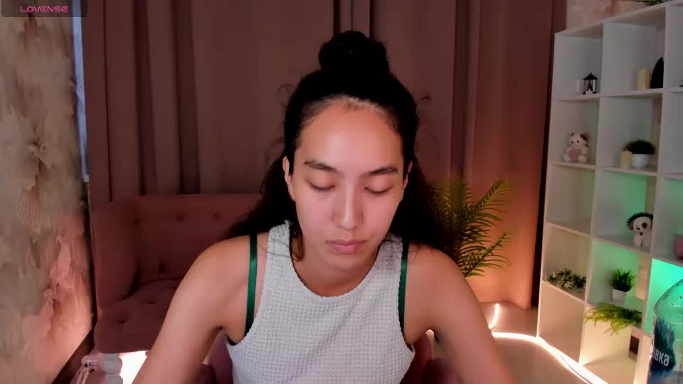 yummy_lamii Webcam Chat July 17, 2026