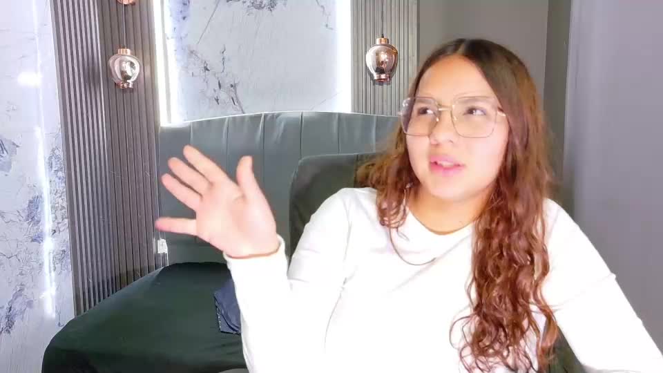 angeles_azul Webcam Chat July 17, 2026