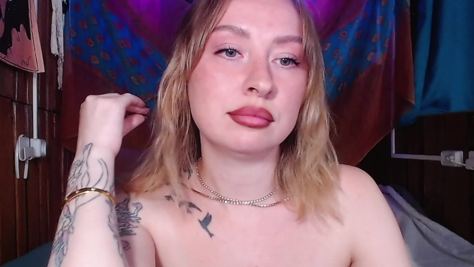 MiMi-Deep Webcam Chat July 18, 2026