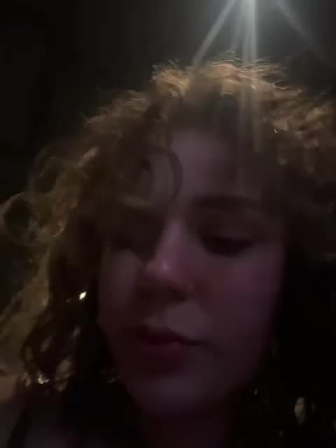 MiniNika Webcam Chat July 18, 2026