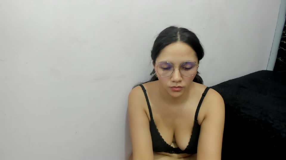 lizandjuan Webcam Chat July 18, 2026
