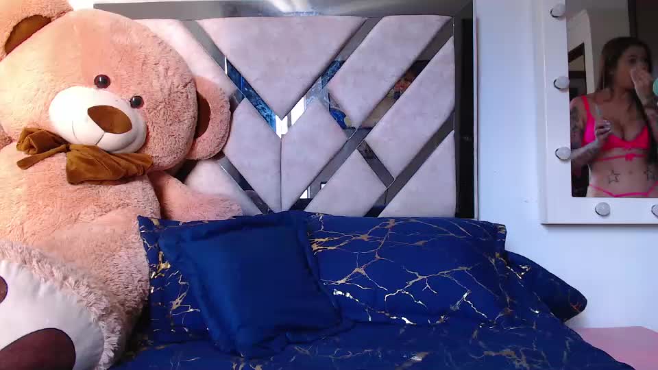 _kerryleen Webcam Chat July 18, 2026