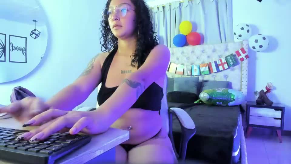 _h_a_n_n_a_ Webcam Chat July 18, 2026