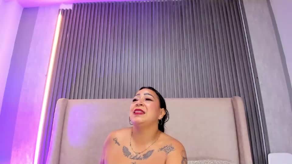 orianaparra_ Webcam Chat July 18, 2026