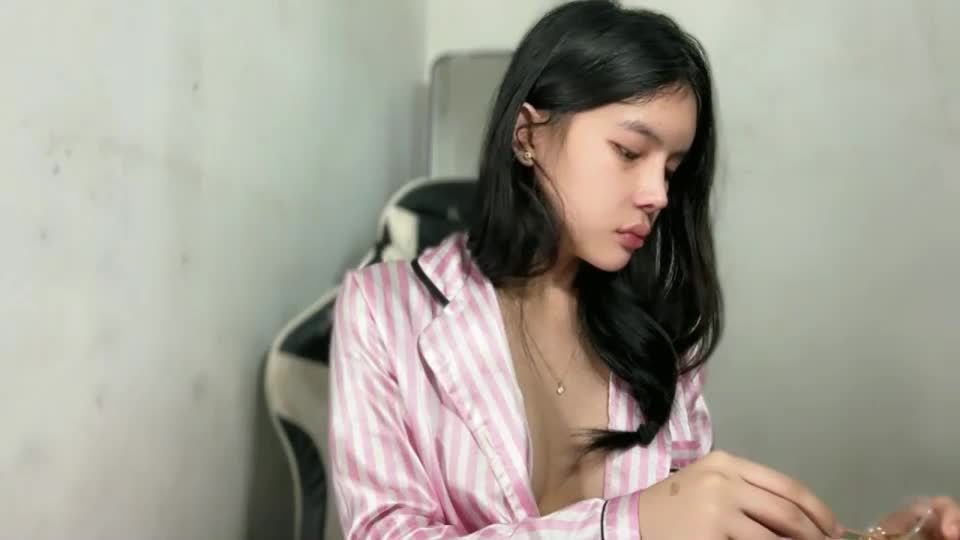 jassie_baee Webcam Chat July 18, 2026