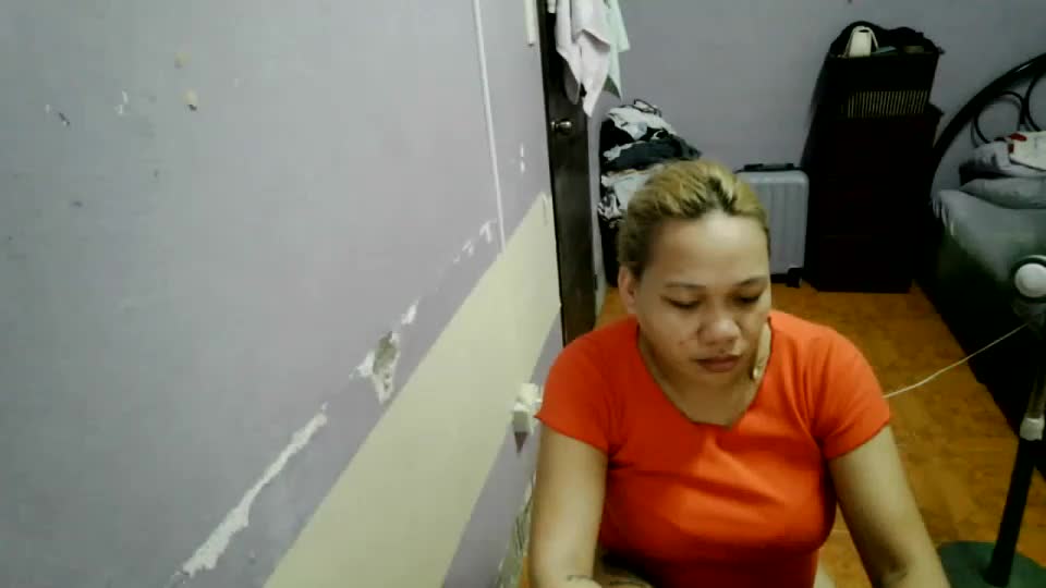 pretty_lyn08 Webcam Chat July 18, 2026