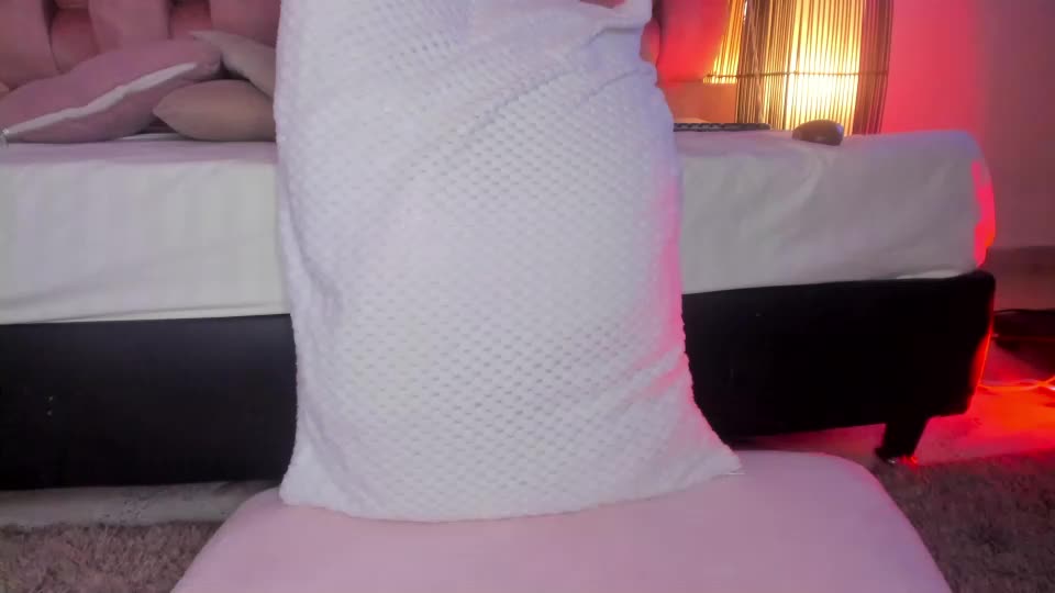 sweet_booty1 Webcam Chat July 18, 2026