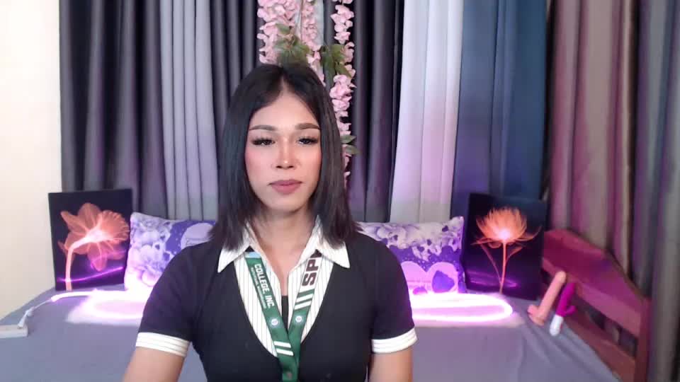 urlovely_jemma Webcam Chat July 18, 2026
