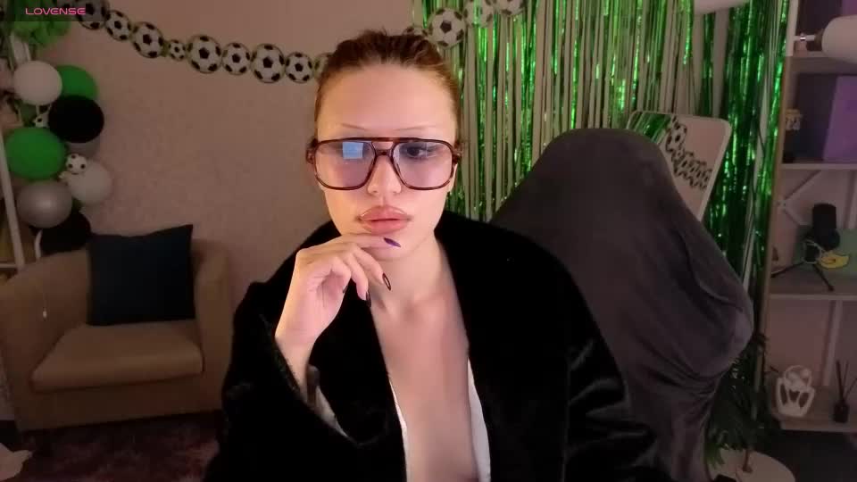 stella_mystic Webcam Chat July 18, 2026
